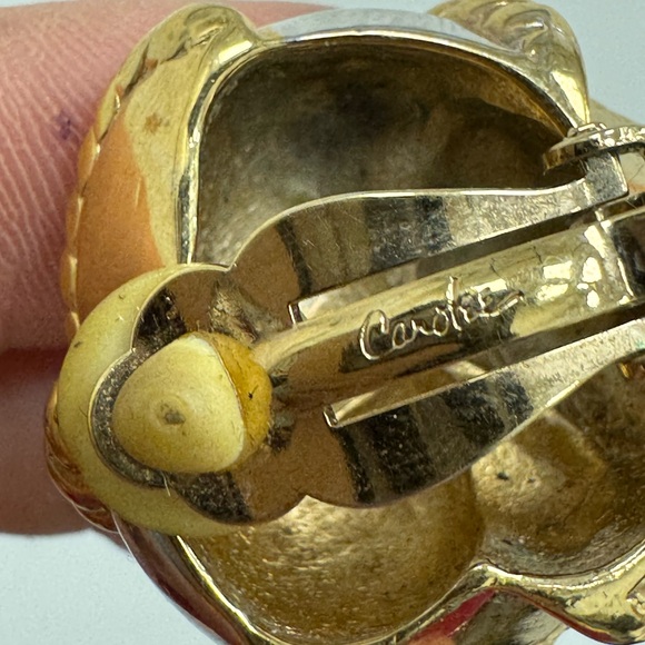 Vintage Carolee gold and silver tone clip on earrings - Picture 12 of 16